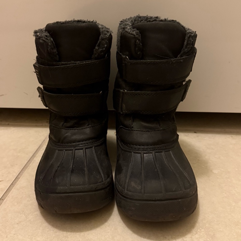 Joe Fresh Kids Black Winter Boots